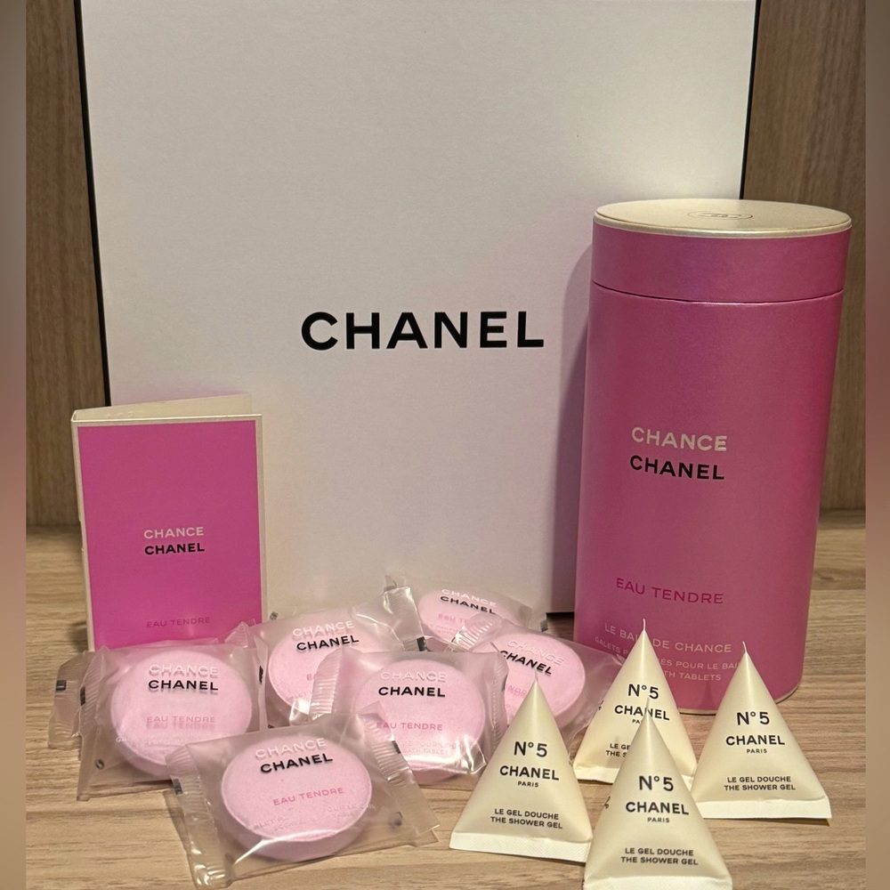 🌸CHANEL 12pcs Luxury Bath Bundle🌸